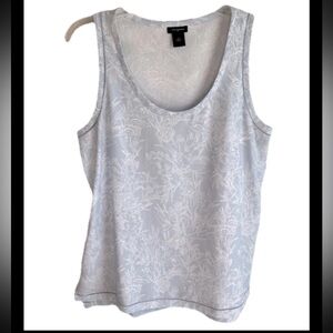 Ann Taylor Size Medium Floral Lavender White Sleeveless Blouse